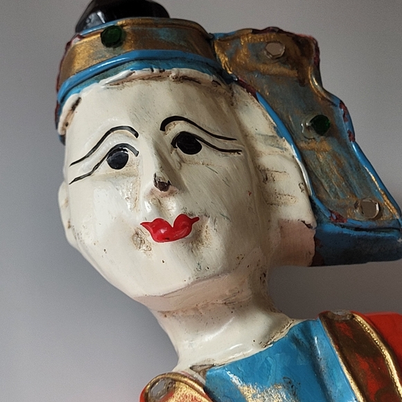 Vintage Carved Wooden Folkart Musician Figure Wall Hanging - Picture 11 of 16